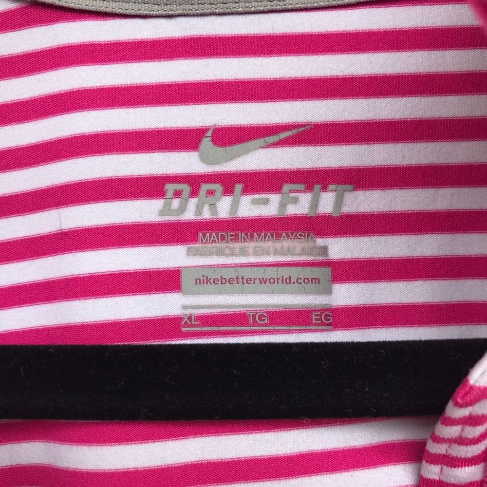 Nike Pullover - Picture 5 of 9